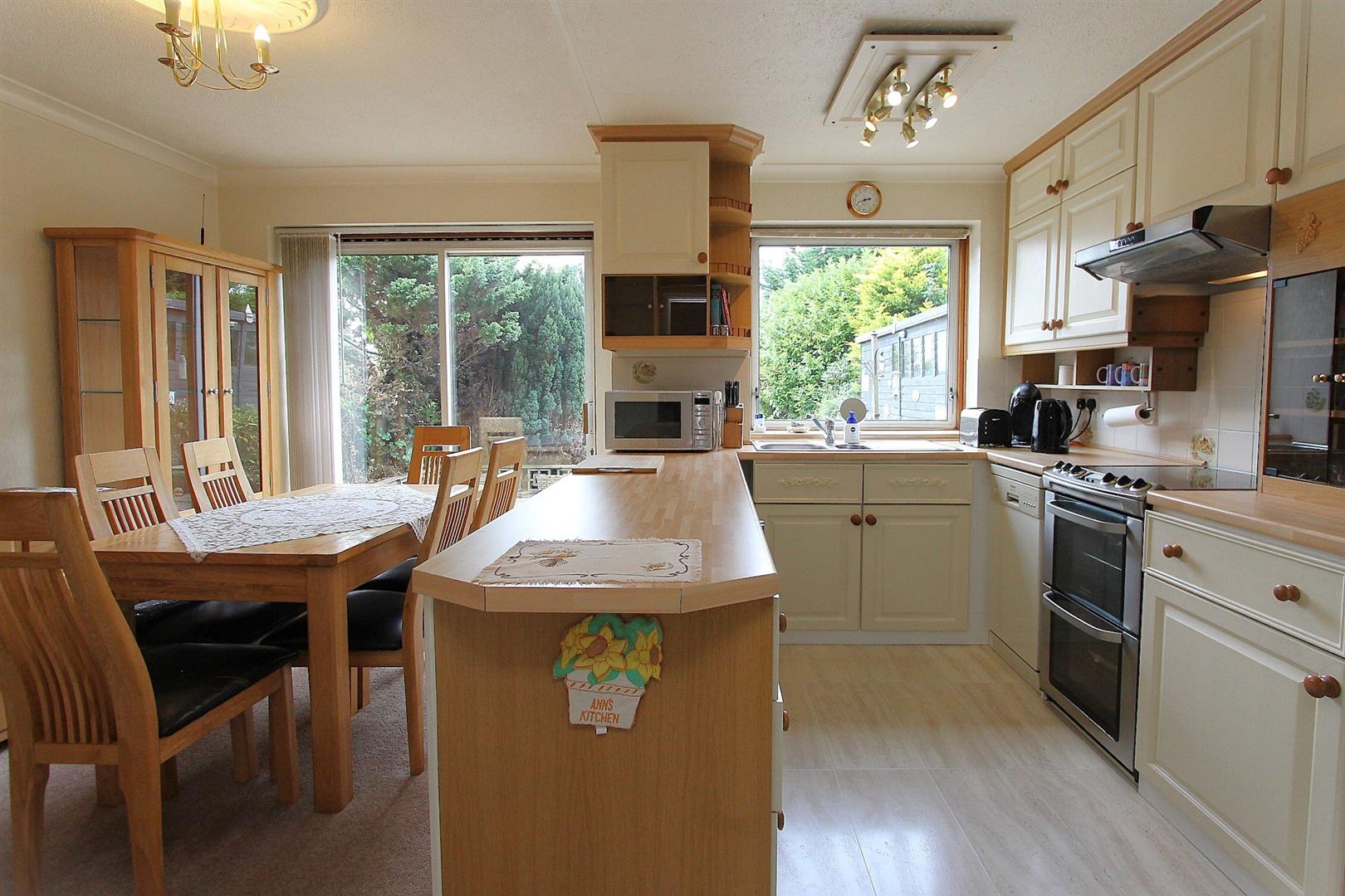 4 bed property in Seymour Road, Stourbridge